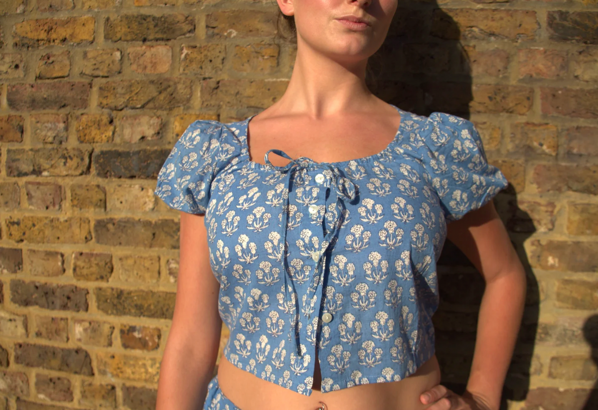 Electric Blue Flower Puff Sleeve Blouse